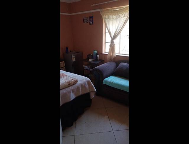 3 BEDROOM HOUSE FOR SALE IN WOODLANDS